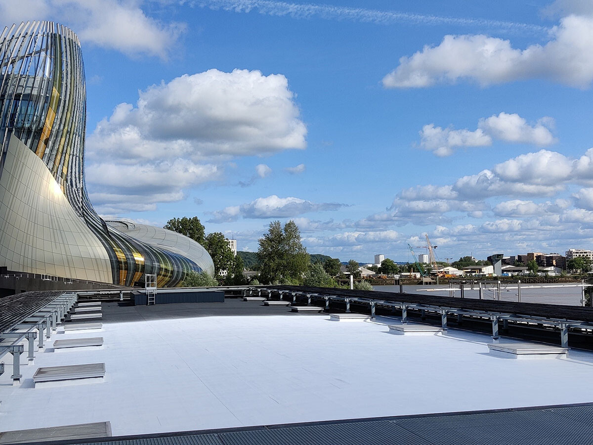 Reflective white roof of a supermarket