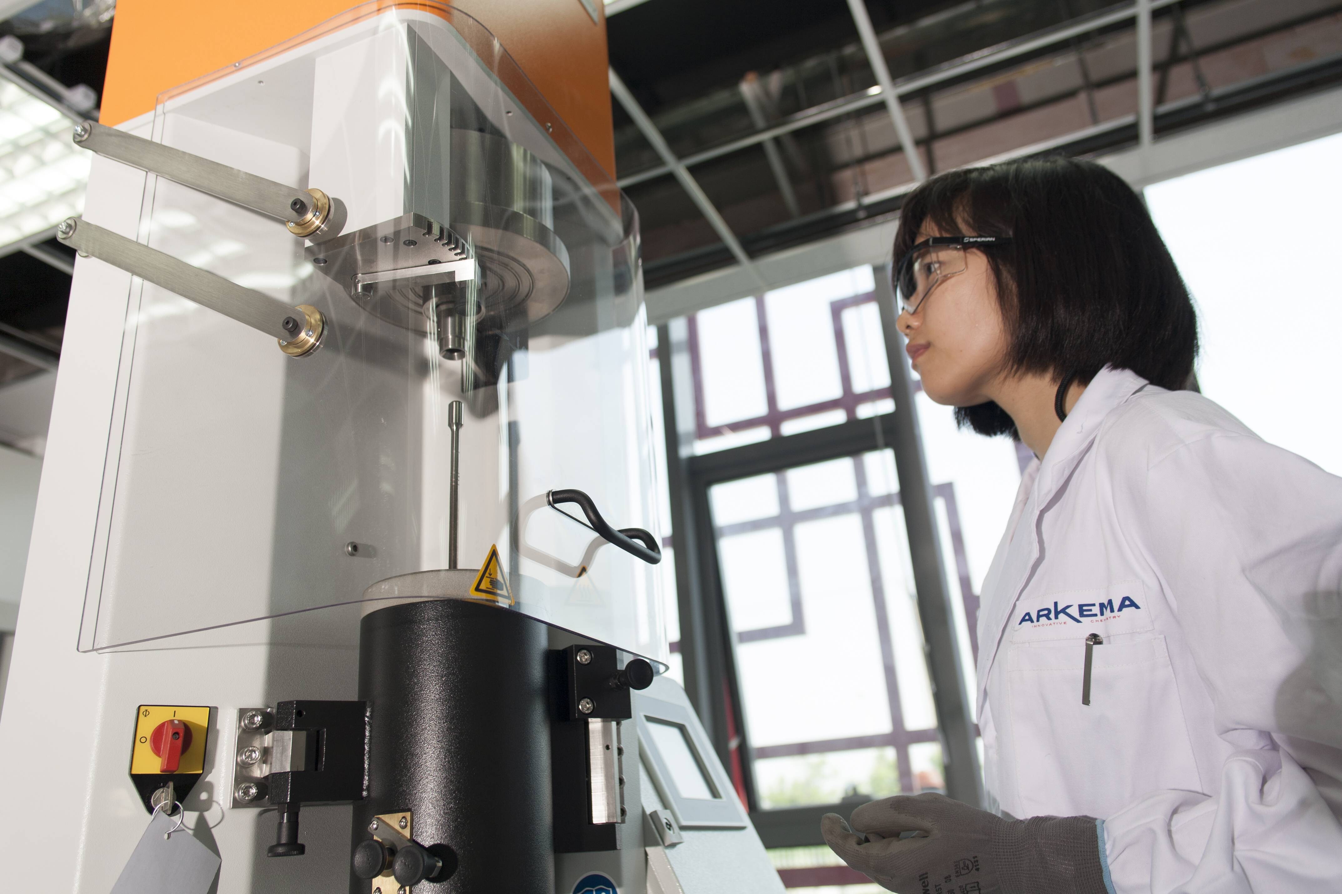 Chercheur au laboratoire de Changshu (Chine)