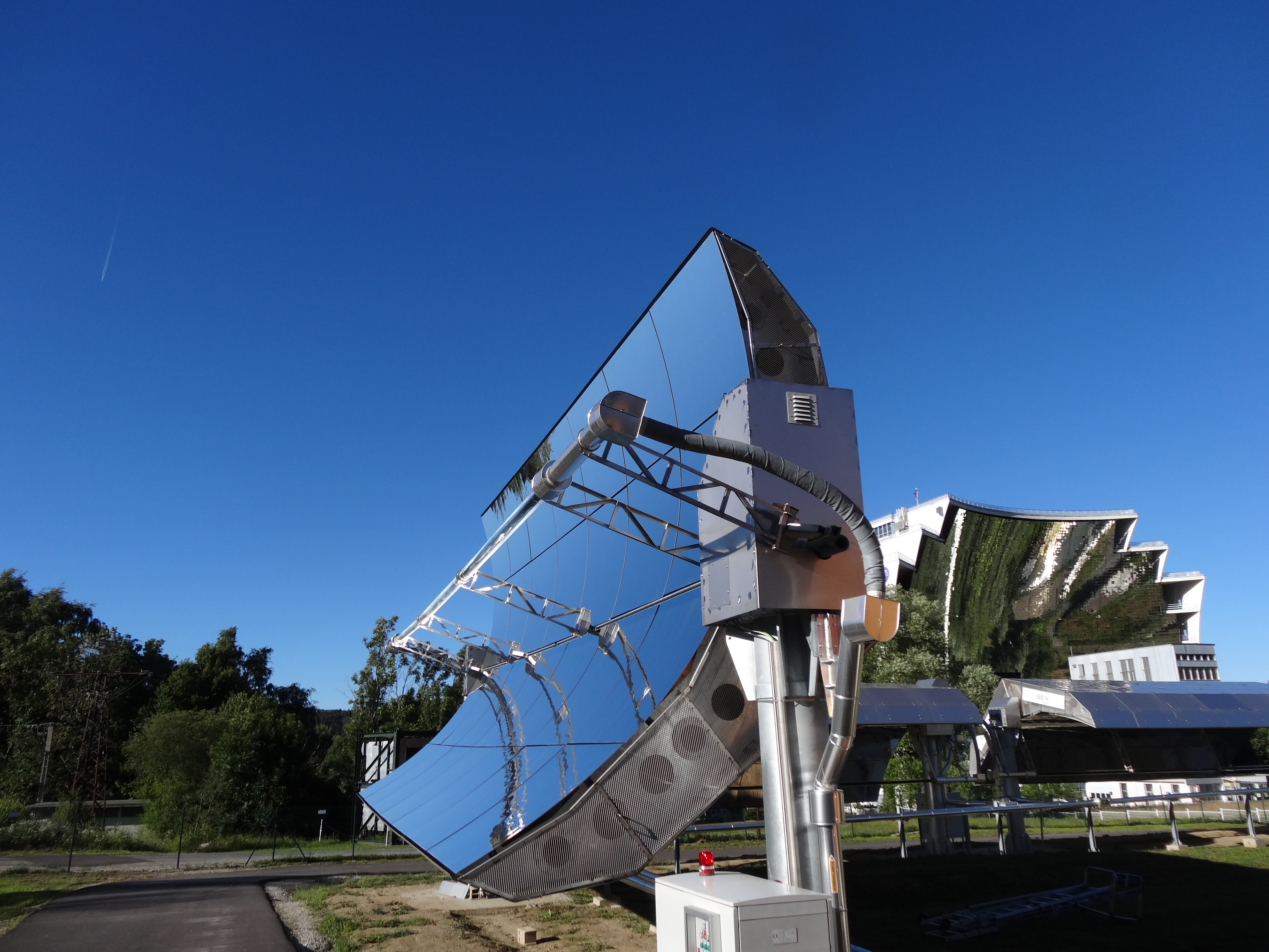 microcentrale solaire « MicroSol-R » sur le site d’Odeillo-Font-Romeu (Pyrénées) 
