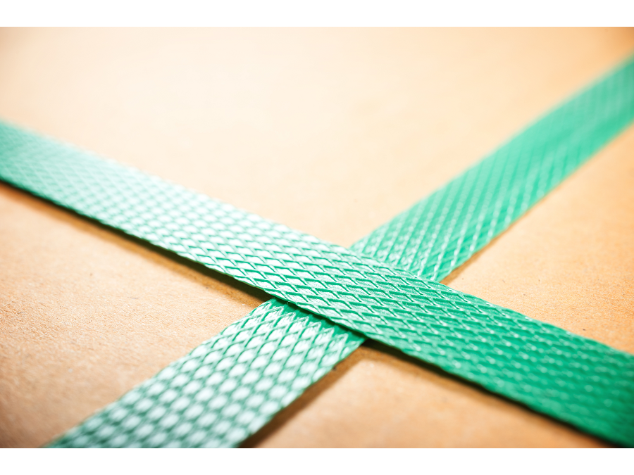 Lotryl® T, new modifier which improves the impact splitting properties and stretchability of these PET straps