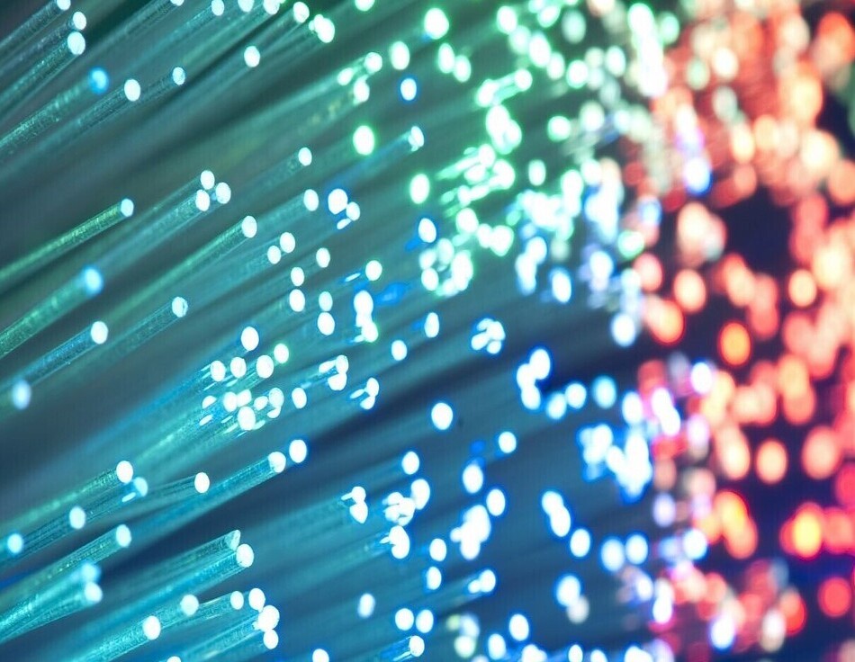Optic fibers iluminated in red, blue and green