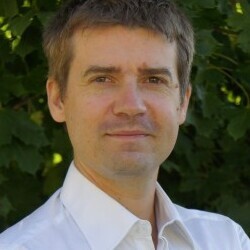 Portrait of Nicolas Champagne, Global Market Manager Batteries & Data centers